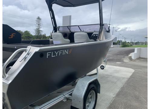 gallery image of Flyfin 1700C
